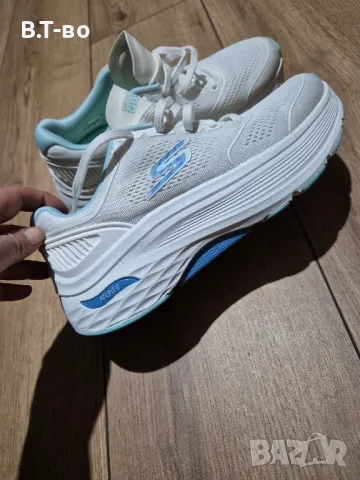 Sketchers жестоки маратонки, снимка 2 - Детски маратонки - 48633859