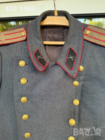 Продавам офицерски шинел , снимка 6 - Антикварни и старинни предмети - 52461339
