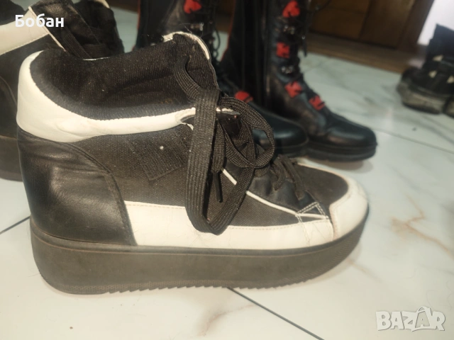 Уникални боти, снимка 3 - Дамски боти - 53896042