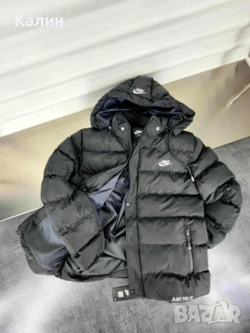 Мъжко яке Nike - два цвята - 120 лв.