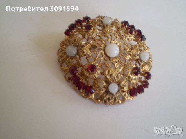 Брошка  със кристал  тип рубини Чехословакия маркирана, снимка 2 - Антикварни и старинни предмети - 35554114