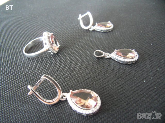 НАМАЛЕН  НОВ  Сребърен комплект със султанит - обеци, пръстен , медальон, снимка 3 - Бижутерийни комплекти - 34266354