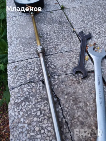 Термометър манометричен особено дълъг ,Siemens , обхват от -30°С до +70°С, снимка 3 - Резервни части за машини - 50165249