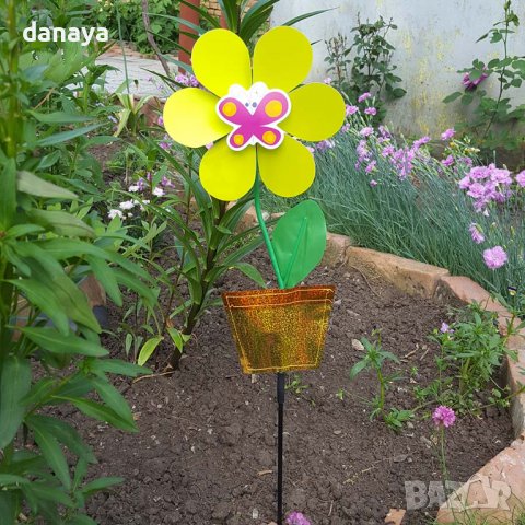 2893 Вятърна въртележка за градина или балкон Цвете в саксия