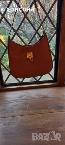 Дамска чанта в кафяв цвят, снимка 2 - Чанти - 52963024