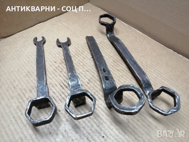 Комплект Стари Ковани Каруцарски Ключове / 4 Броя. Стар Кован Каруцарски Ключ. , снимка 7 - Антикварни и старинни предмети - 44419973