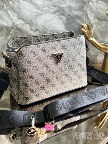 чанти 20х25см guess , снимка 12 - Чанти - 50422906