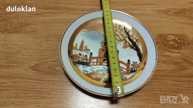 Красива порцеланова чиния от Япония., снимка 2 - Други - 48708995