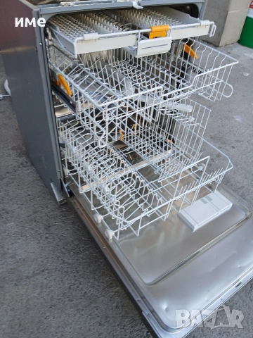 Съдомиялна за вграждане Miele , снимка 3 - Съдомиялни - 54025546