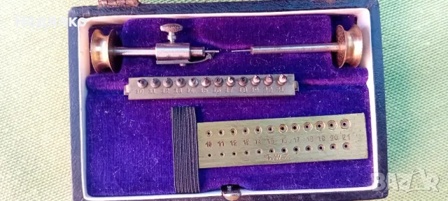 Стар немски часовникарски инструмент