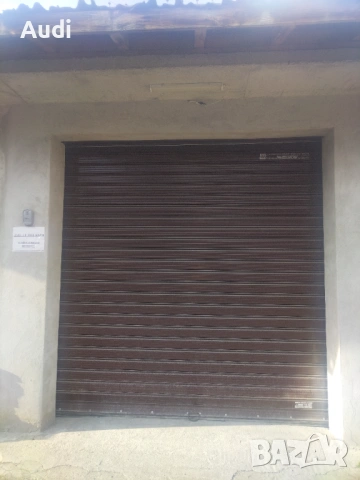 Собственик дава под наем тухлен масивем гараж с ток 25кв.м. Осветление с 4 броя LED пури.  В. Търнов