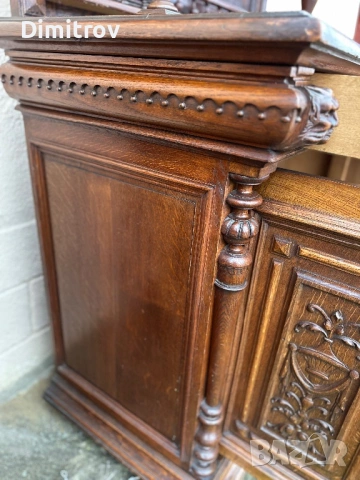 Масивен антикварен шкаф-кабинет с изключително богата ръчна резба, снимка 11 - Бюфети - 53959131