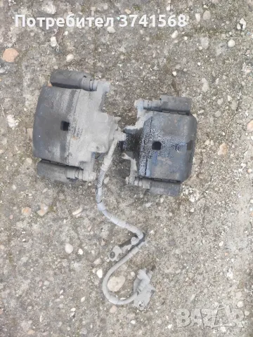 продавам предни спирачни апарати Mazda 6 GH 2008 година 