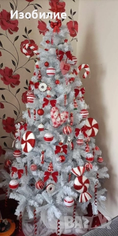 Коледна Снежно бяла или зелена елха с шишарки + пласмасова стойка  ТОП ПРЕДЛОЖЕНИЕ, снимка 15 - Декорация за дома - 52386757