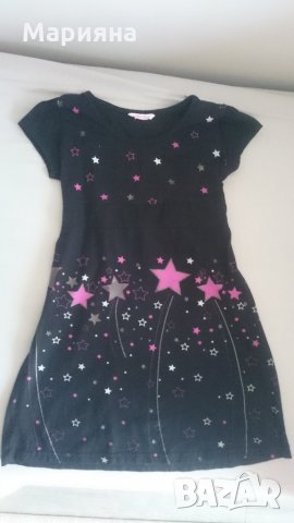 черна рокля на цвезди, снимка 1 - Детски рокли и поли - 29401706