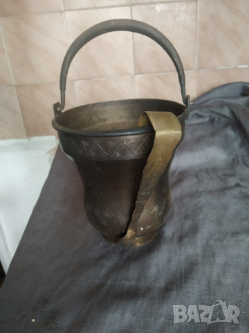 стар ледарник с щипка