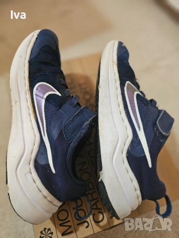 Запазени детски маратонки Nike - 30 и 33  рр, снимка 12 - Детски маратонки - 49115144