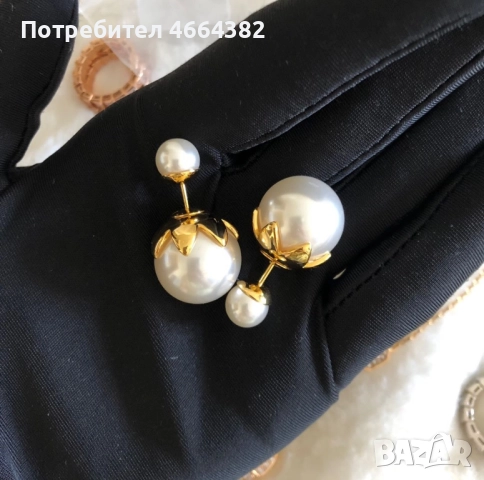 Перлени обеци Christian Dior