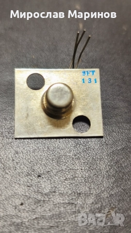 Стари електронни части, снимка 7 - Друга електроника - 52369752