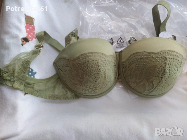 Нов дантелен зелен сутиен с етикет , снимка 6 - Бельо - 53120756