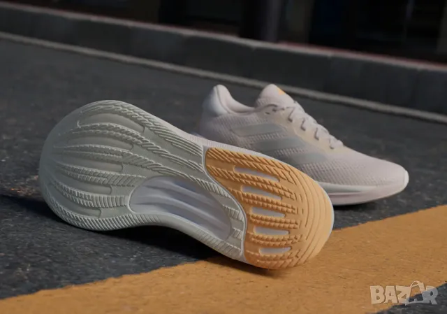 adidas Performance Supernova Stride номер 42 2/3 маратонки за бягане , снимка 2 - Маратонки - 49157170