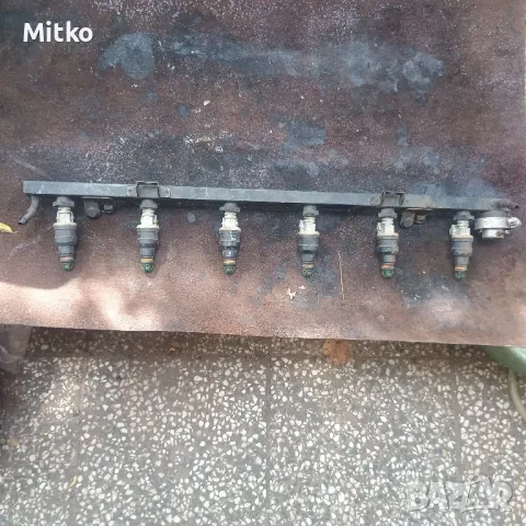 Дюзи С Рейка и Клапан За БМВ Е36 М50Б20 / BMW E36 M50B20, снимка 2 - Части - 47390891