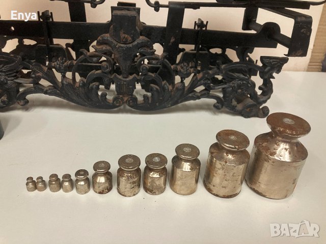 Рядък старинен кантар с тасове и тежести - 10 кг , снимка 4 - Антикварни и старинни предмети - 42447454