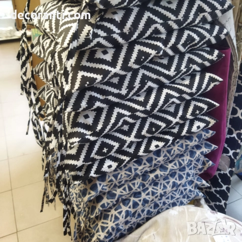 РАЗПРОДАЖБА - Възглавнички за стол 