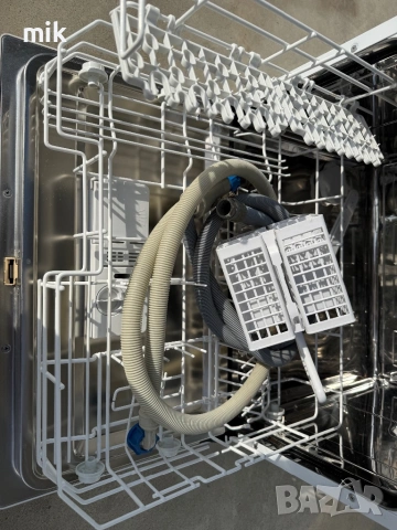 Малка съдомиялна Bosch тип кубче, снимка 7 - Съдомиялни - 54229024