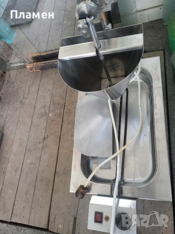 продавам машина за правене на понички