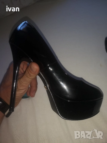 дамски официални дизайнерски обувки с ток лачени, снимка 5 - Дамски елегантни обувки - 51794401