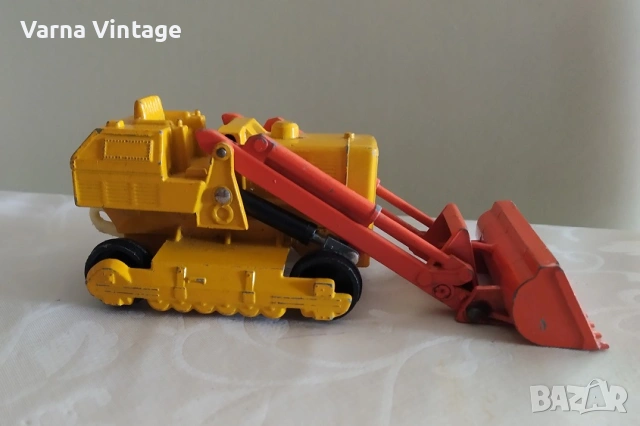 Колекционерски модел Kingsize K-8 Caterpillar Traxcavator 1970 Matchbox (Lesney) Англия., снимка 2 - Колекции - 53897971