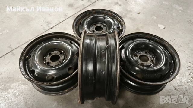 Джанти 14 цола Renault , снимка 2 - Гуми и джанти - 53314962