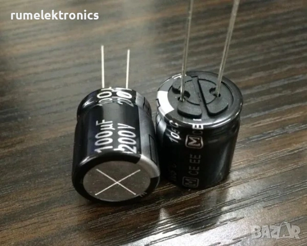 100uF 200V