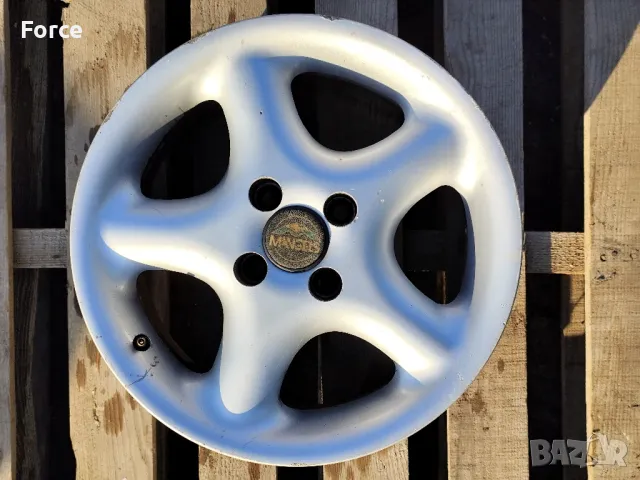 Джанти 4х100 r15, снимка 5 - Гуми и джанти - 48630662