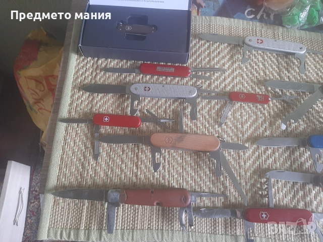 Колеция от Швейцарски джобни  ножчета викторинокс Victorinox и  Wenger венгер , снимка 2 - Ножове - 52256508