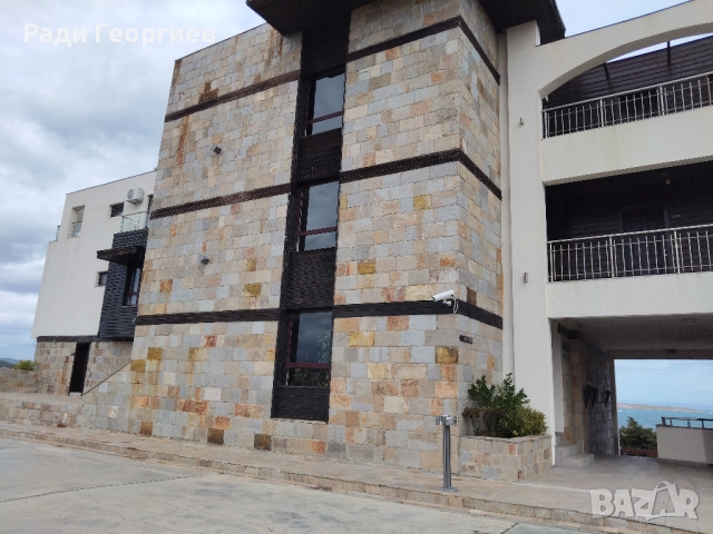 Продава два двустайни апартамента на брега на морето в Созопол, снимка 3 - Апартаменти - 51889331