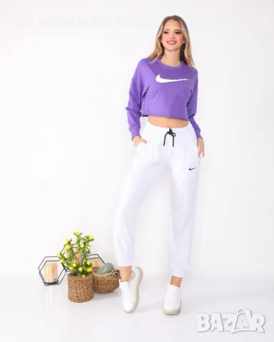 Дамски спортен комплект Nike - Налични различни цветове Код LFS80, снимка 4 - Спортни екипи - 47369667