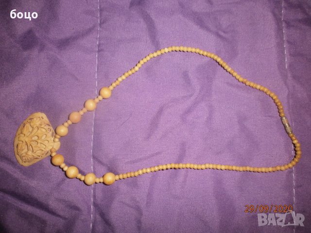 Продавам  гердани от слонова кост,  и перли от 60те-70те години, снимка 3 - Колиета, медальони, синджири - 24778896