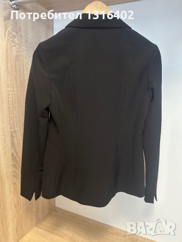 Черно вталено сако Стилна жена, размер XS/S, снимка 3 - Сака - 44715006