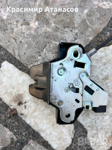 Брава заден капак за Тойота Авенсис T27 седан.2009-2015г, снимка 3 - Части - 52122469