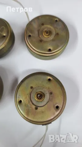 Продавам български двигател / моторче  АС 220 V , 50 Hz 275 оборота в мин., снимка 3 - Резервни части за машини - 50112632