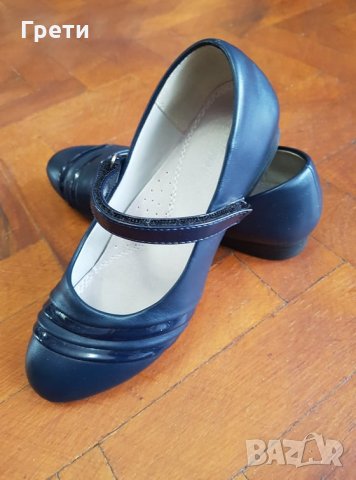 Обувки за момиче, номер 35