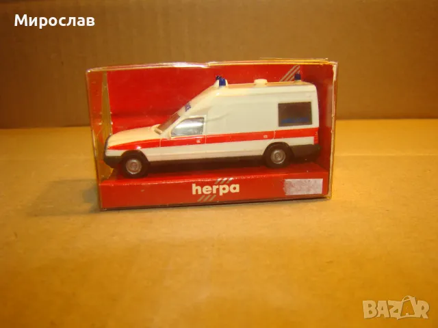 HERPA H0 1/87 MERCEDES BENZ ЛИНЕЙКА МОДЕЛ КОЛИЧКА ИГРАЧКА, снимка 4 - Колекции - 48928033