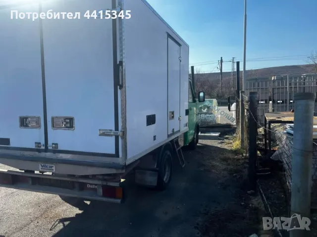 Хладилен камион Iveco, снимка 3 - Камиони - 49784720