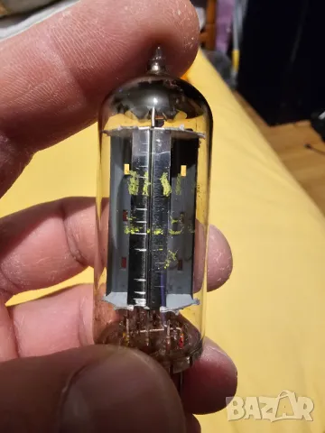 Радиолампа, радиолампи - EL80  TESLA - нова  - възстановете вашета вярна и дългослужила техника ., снимка 3 - Друга електроника - 49030380