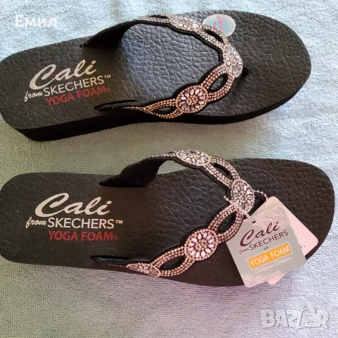 Продавам дамски ботуши GiAnni,чехли Skechers , снимка 10 - Дамски ботуши - 34678939