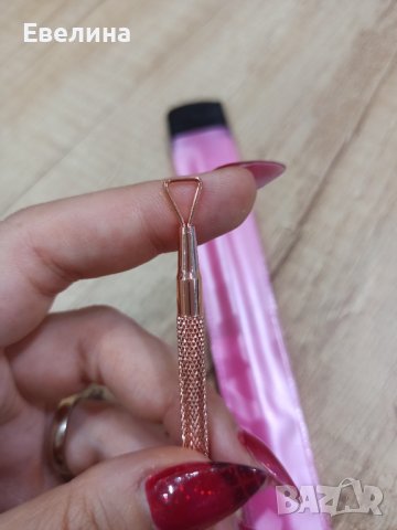 Комплект за сваляне на гел лак - течност и инструмент, снимка 5 - Продукти за маникюр - 39161143