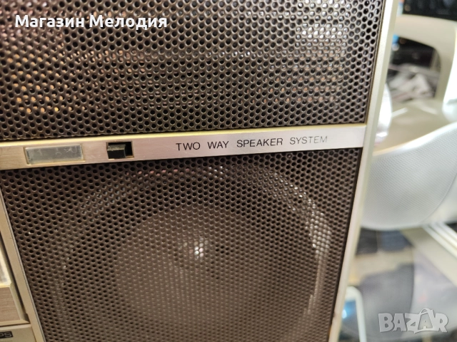 Радиокасетофон ITT Touring 220 В отлично техническо и визуално състояние., снимка 8 - Радиокасетофони, транзистори - 48943530