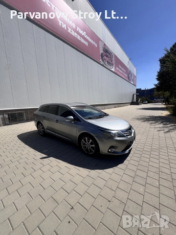 Toyota Avensis D-4D 2.0 diesel , снимка 5 - Автомобили и джипове - 56338056